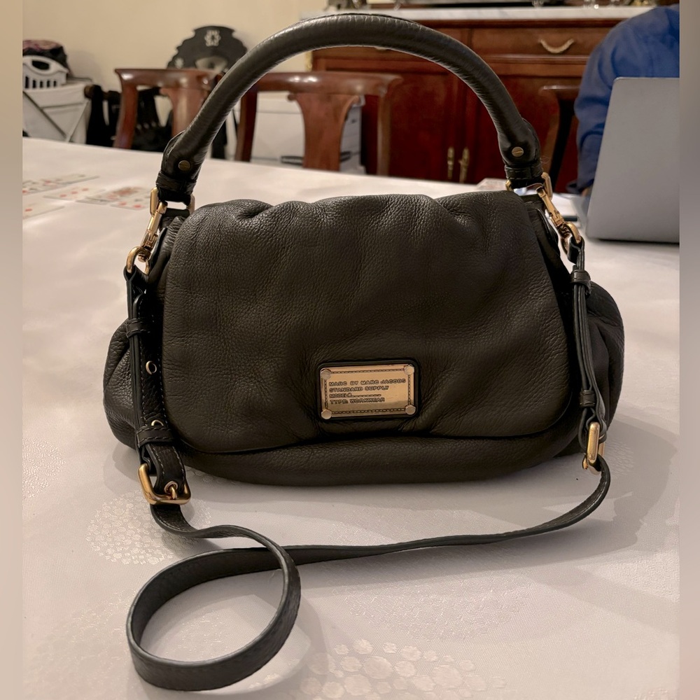 Marc Jacobs grey leather crossbody bag